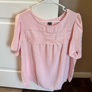 Women’s Blouse